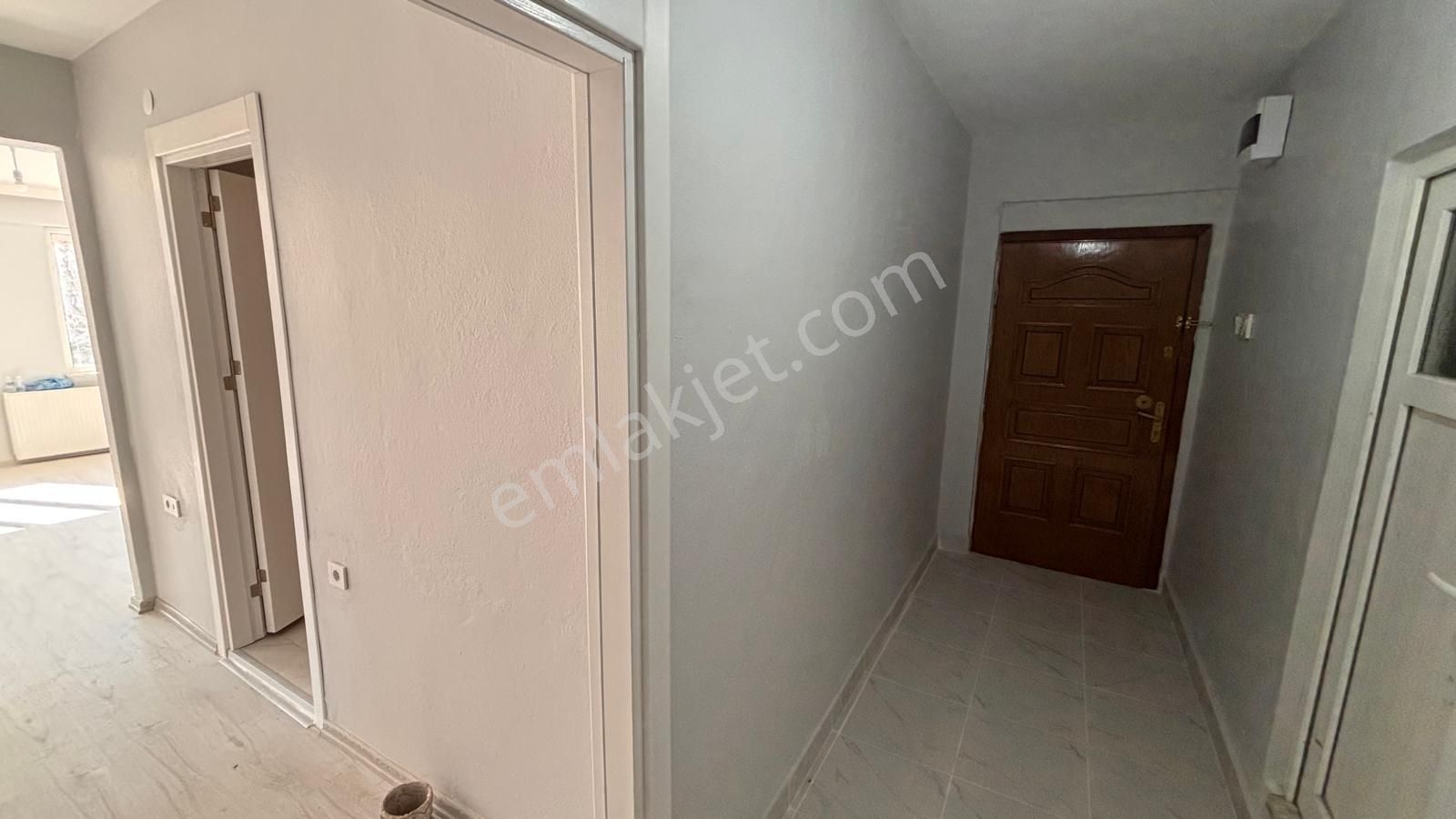Esentepe Mahallesi Tuna Caddesi Üstü 3+1 Arakat Daire - Görsel 11