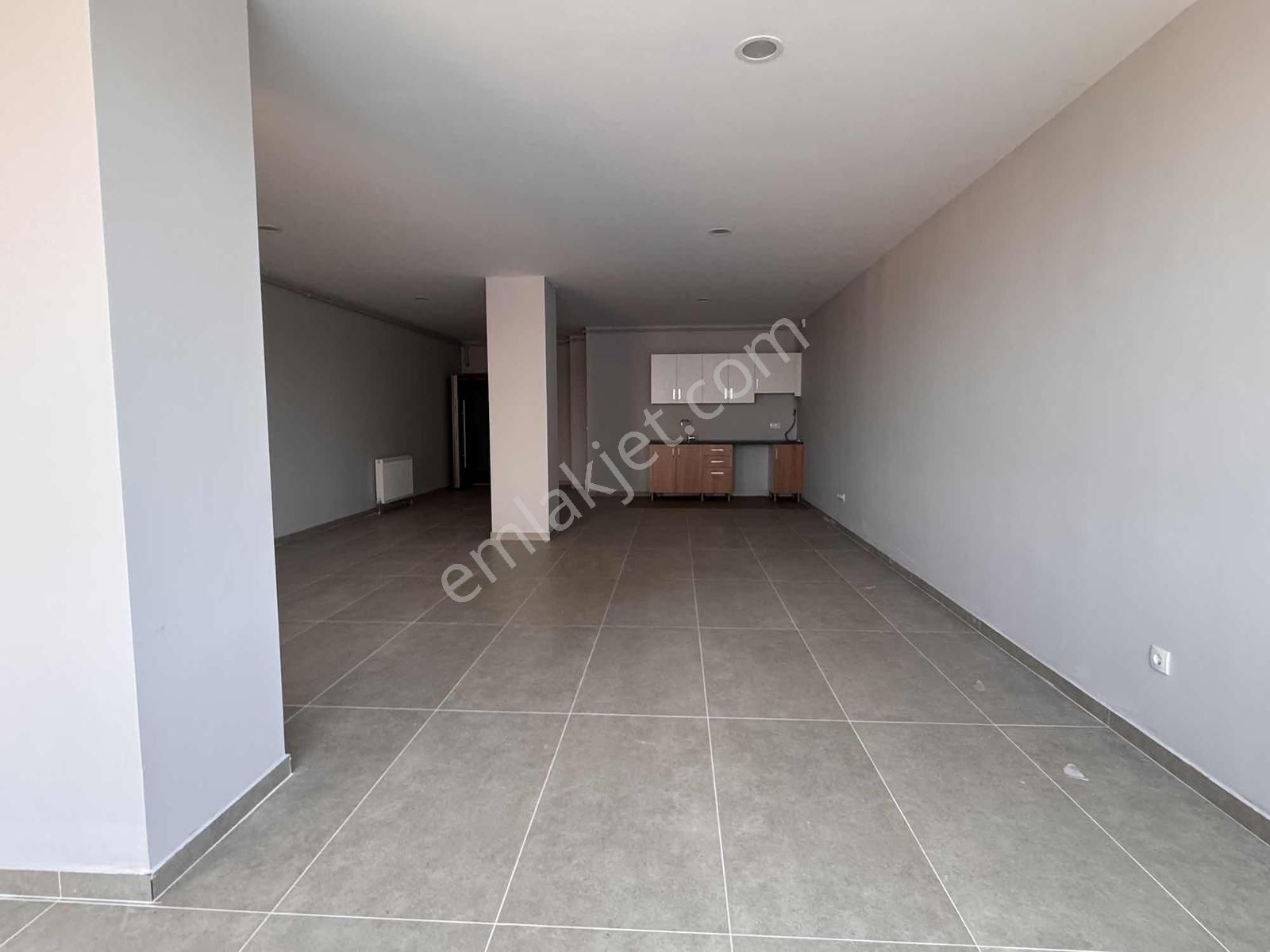 Sultanbeyli Aslan Plazada Prestijli Konumda Kiralık Ofis - Görsel 9