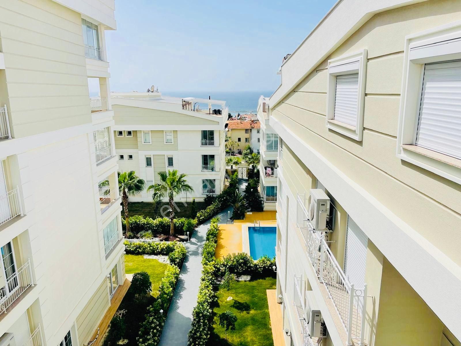 Marina Mevkii 3+1 Teras Kullanımlı Daire - Görsel 31