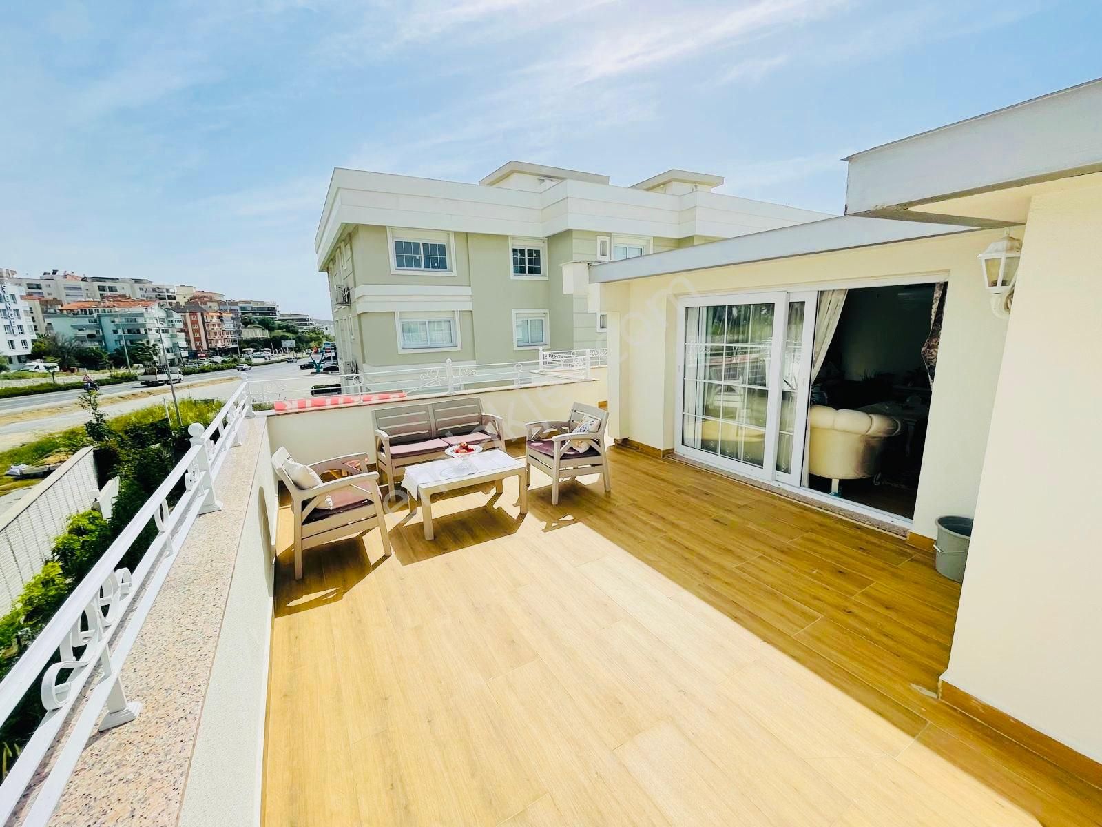 Marina Mevkii 3+1 Teras Kullanımlı Daire - Görsel 30