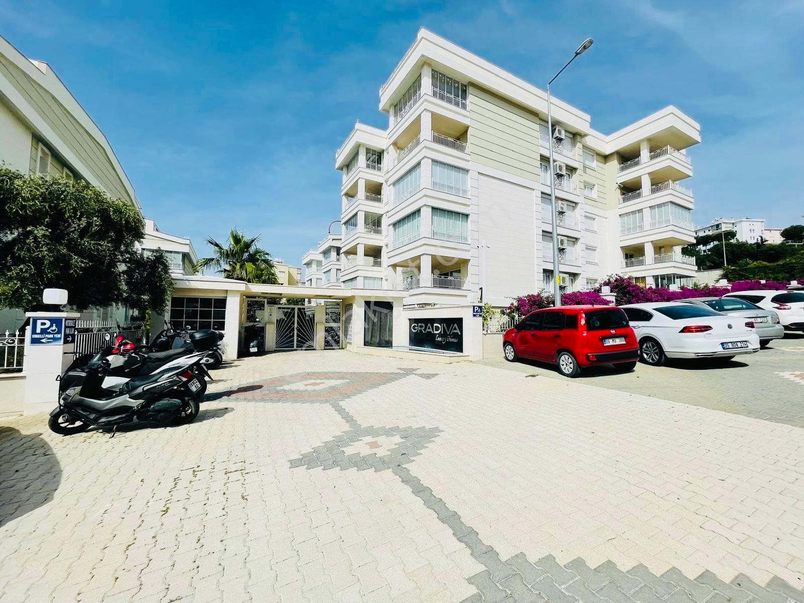 Marina Mevkii 3+1 Teras Kullanımlı Daire - Görsel 4