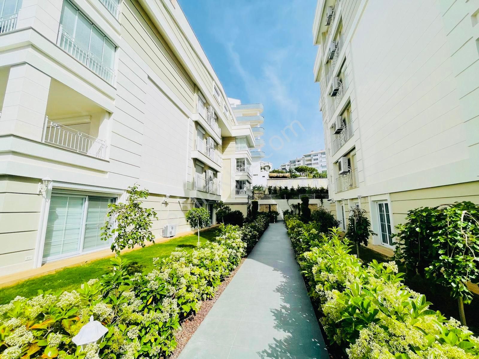 Marina Mevkii 3+1 Teras Kullanımlı Daire - Görsel 27