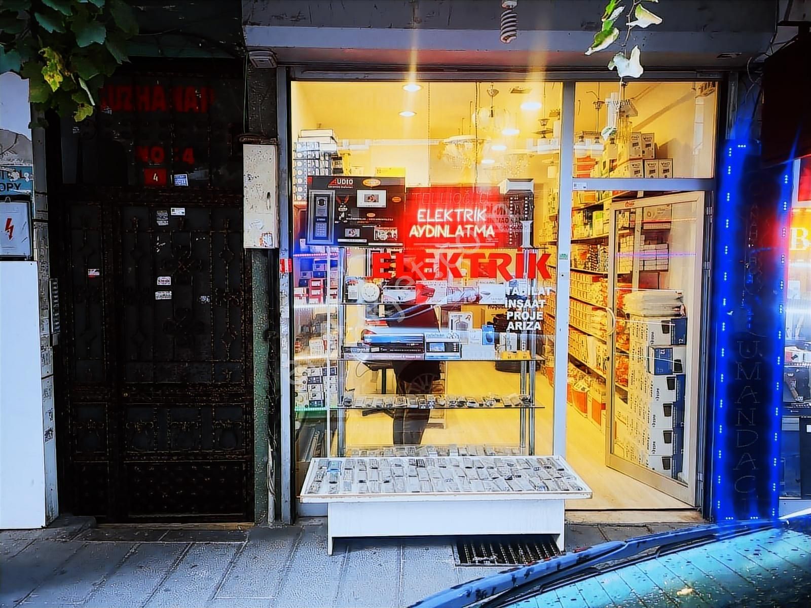 Bahçelievler Camlı Kahvede Cadde Üzeri Düz Giriş 30 M2 Dükkan - Görsel 8