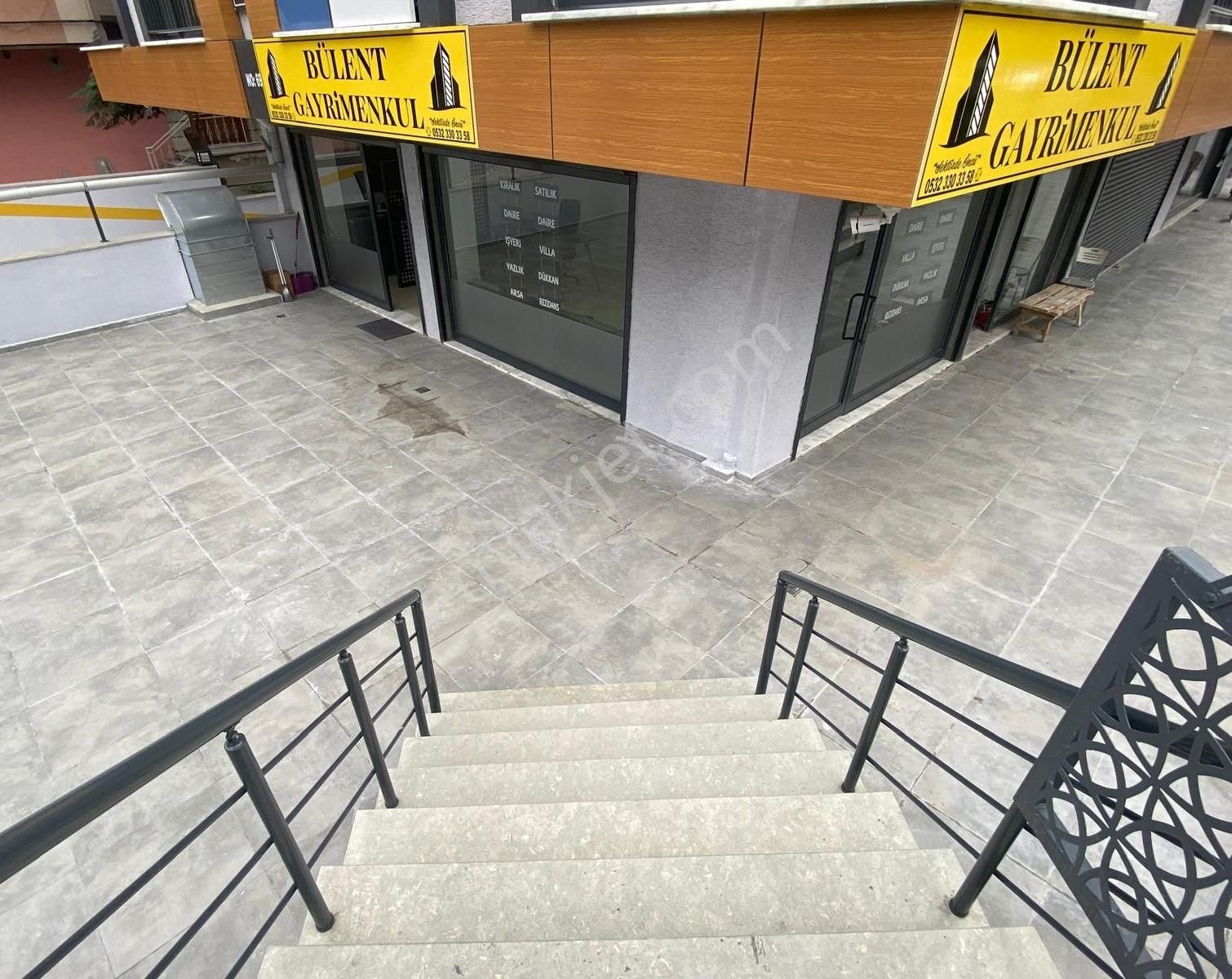 Bahçelievler Camlı Kahvede Cadde Üzeri Düz Giriş 30 M2 Dükkan - Görsel 3