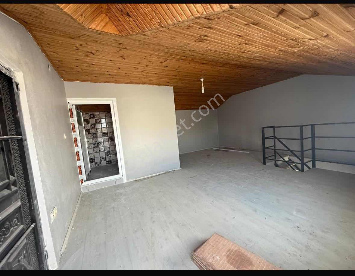 Sitenin Ön Cephesi Satılık 3+1 Dublex Daire - Görsel 8