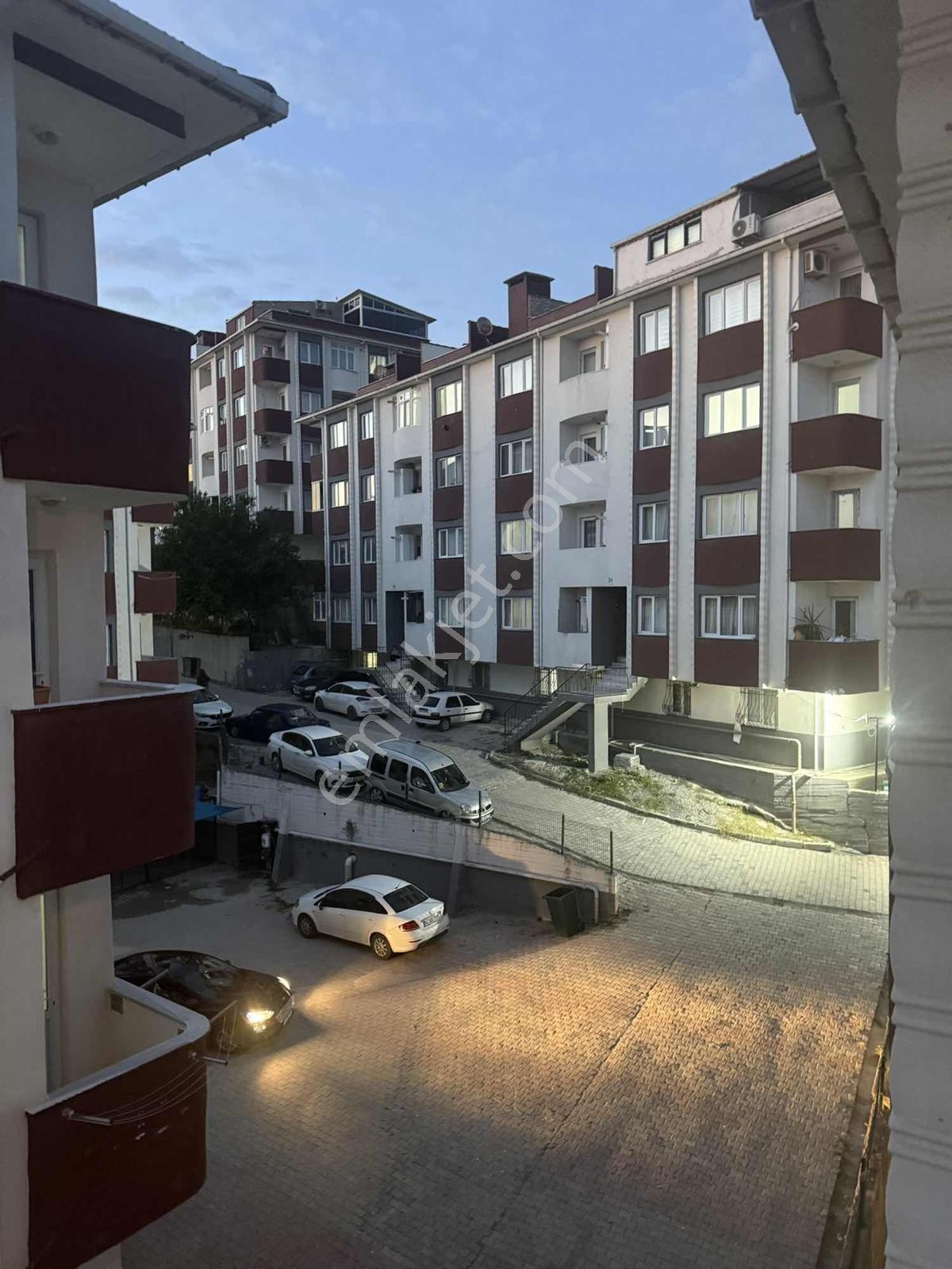 Sitenin Ön Cephesi Satılık 3+1 Dublex Daire - Görsel 34