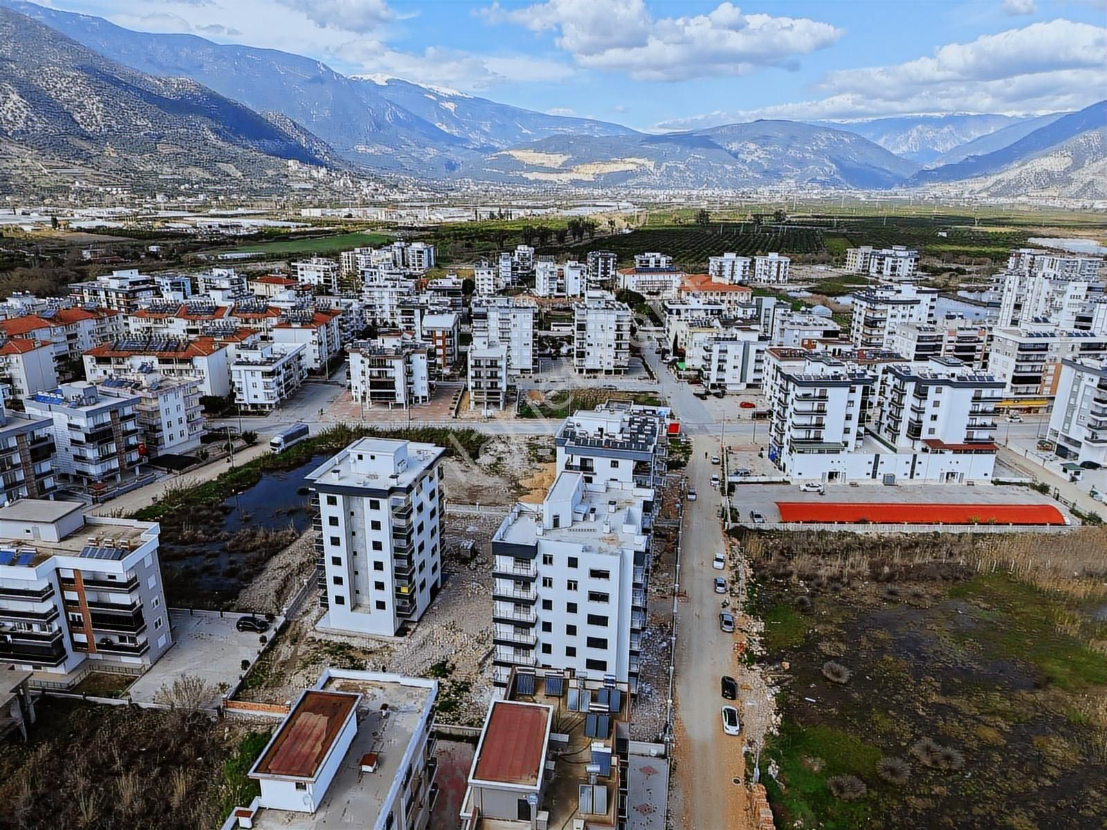 Merkezi Konumda 3 Blok Site İçi 2+1 Sıfır Satılık Daire - Görsel 18