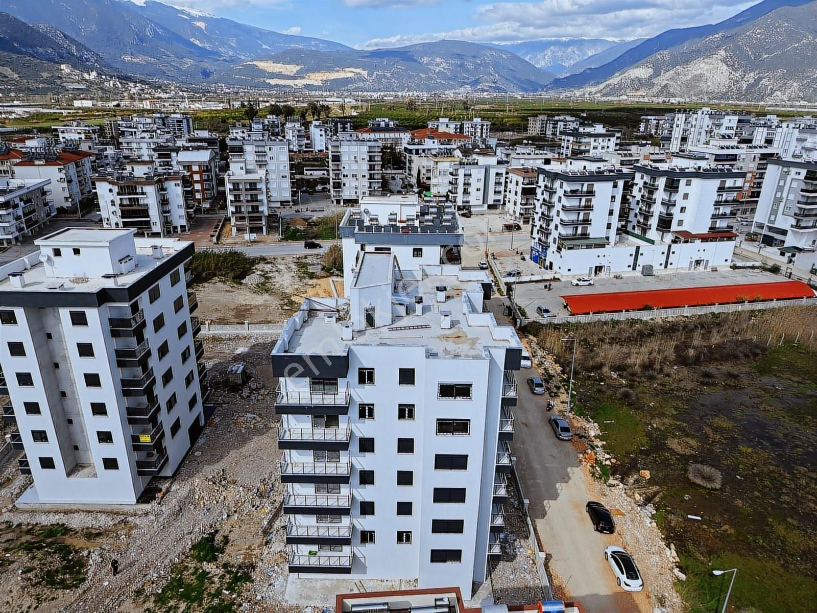 Merkezi Konumda 3 Blok Site İçi 2+1 Sıfır Satılık Daire - Görsel 10