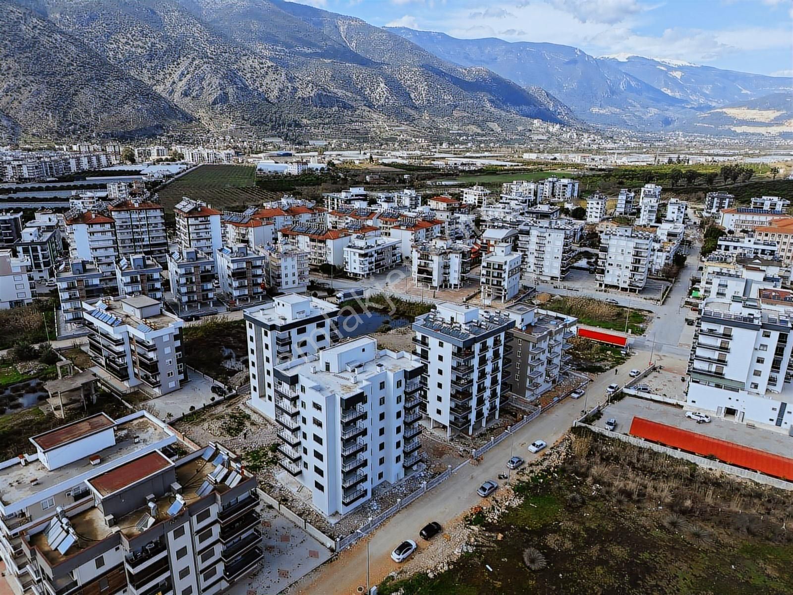 Merkezi Konumda 3 Blok Site İçi 2+1 Sıfır Satılık Daire - Görsel 6