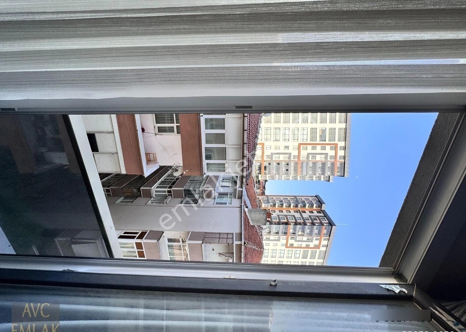 Cumhuriyet Mahallesi'nde Göl Manzaralı 10. Kat Satılık 3+1 Daire - Görsel 18