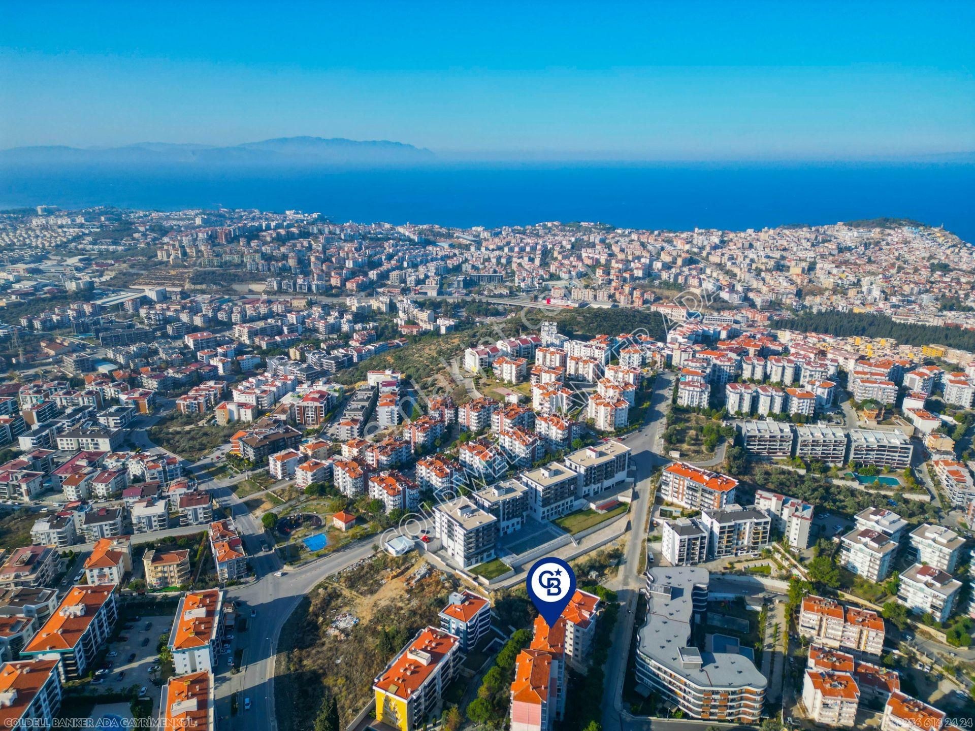 Emsallerinin Altında Kuşadası Nda Satılık Geniş Masrafsız 3+1daire