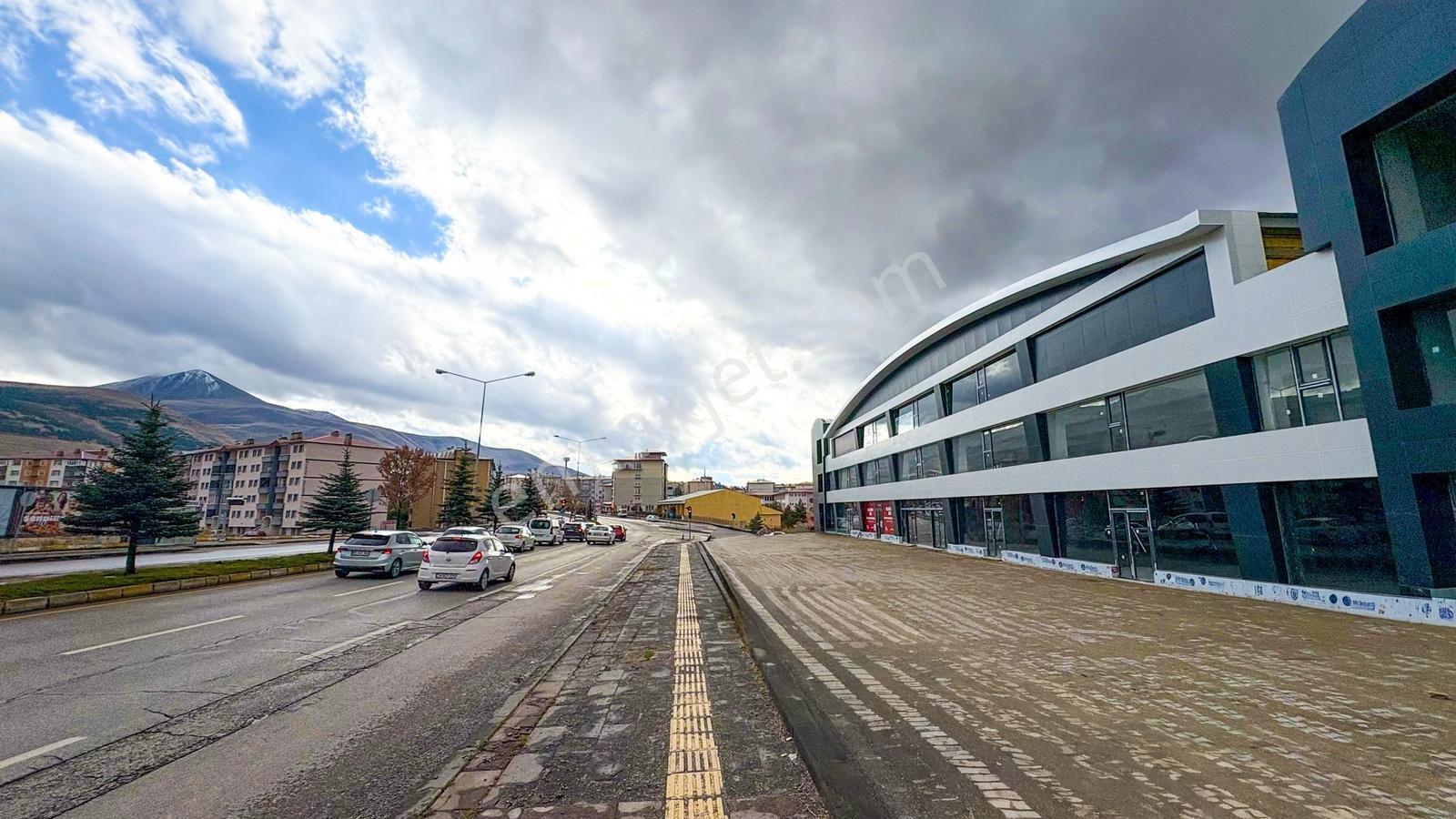 Palandöken Avm Kiralık Dükkan | Sıfır Bina | 115 M² Zemin - Görsel 8