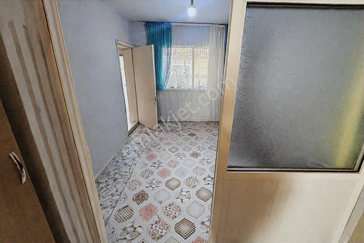 Bornova Yeşilova'da 2+1 Satılık Daire - Görsel 11