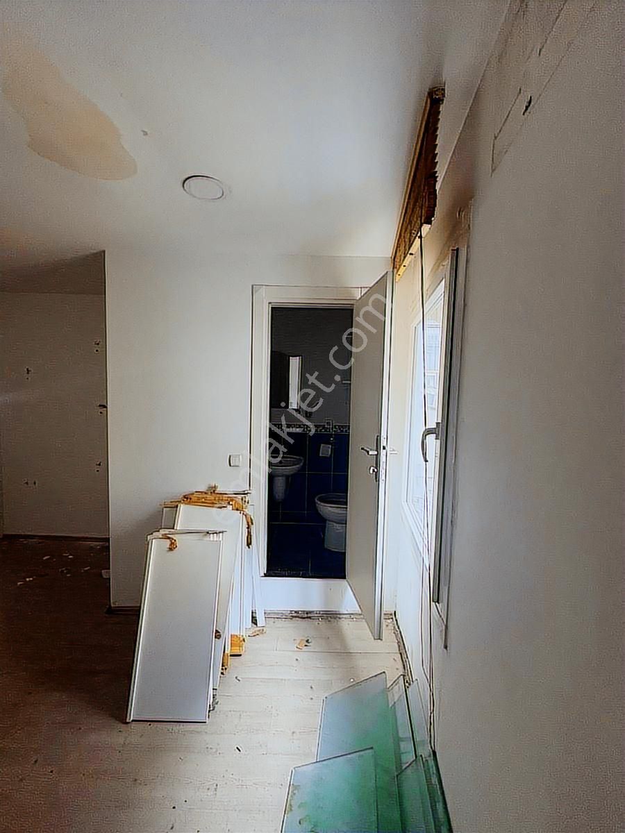 Laleli Tramvay Manzaralı Kiralık 250 M2 Ofis Magaza - Görsel 16