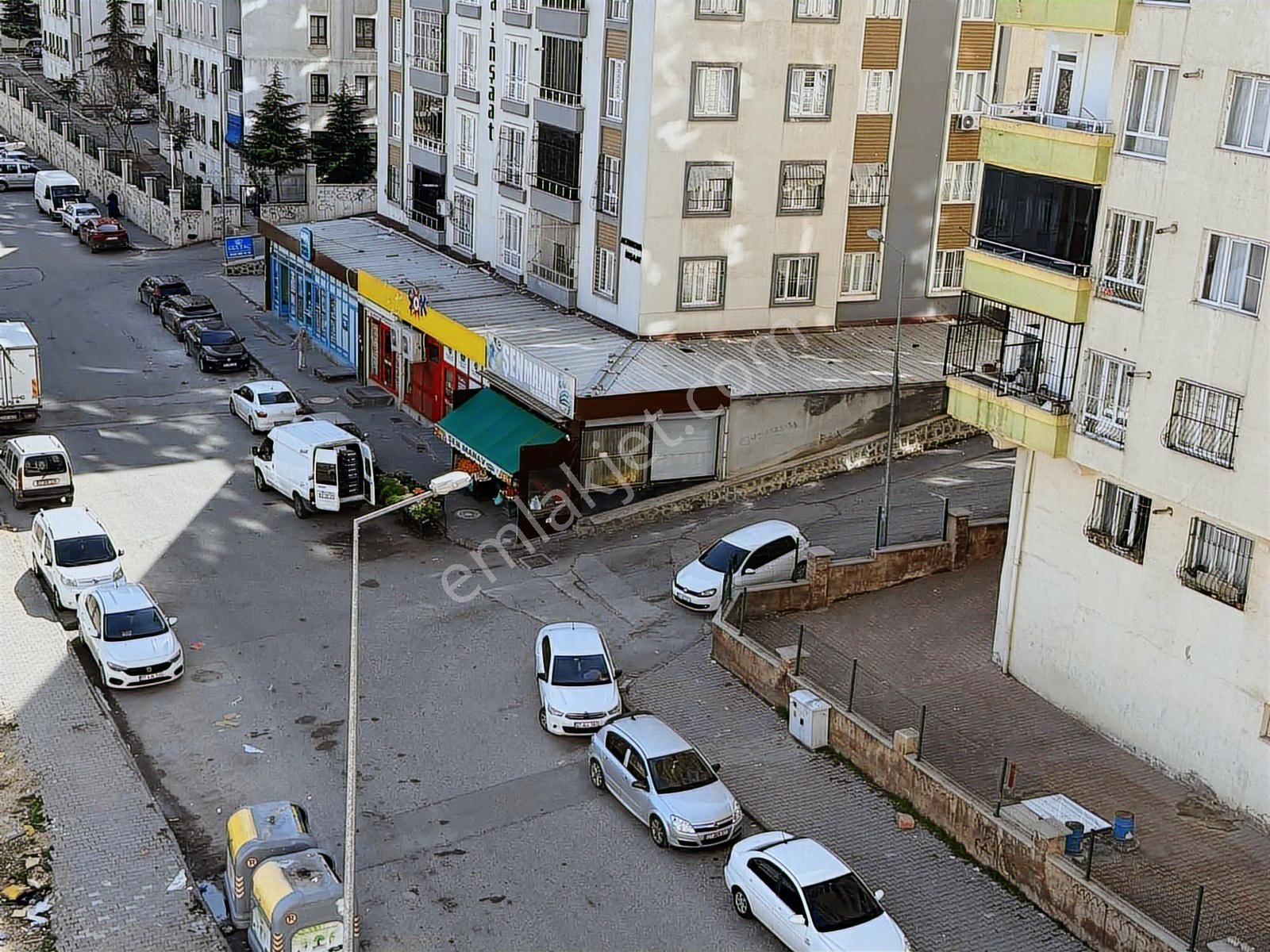Kare'den Seyrantepe Merkezde Bakımlı 2+1 Daire. - Görsel 3
