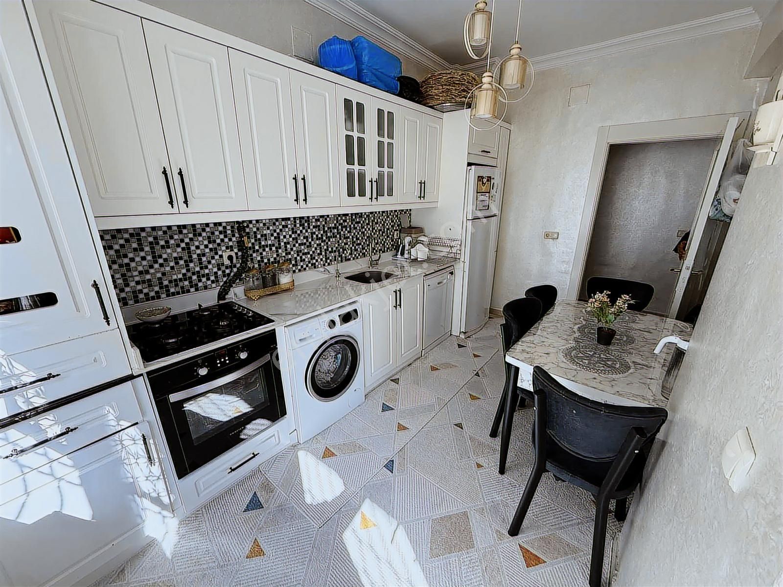Kare'den Seyrantepe Merkezde Bakımlı 2+1 Daire. - Görsel 18