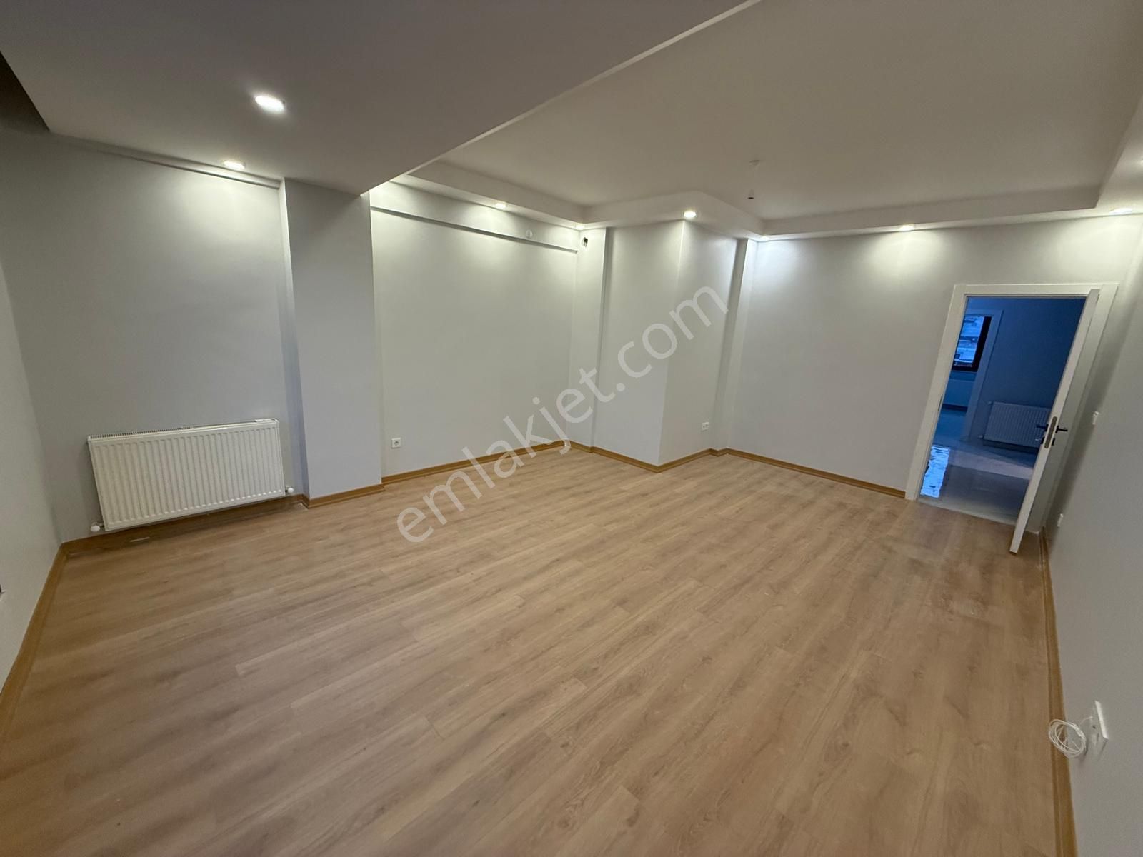 Zeytinburnu Beştelsiz Mahallesinde 130m2 3+1 Kiralık Sıfır Daire - Görsel 4