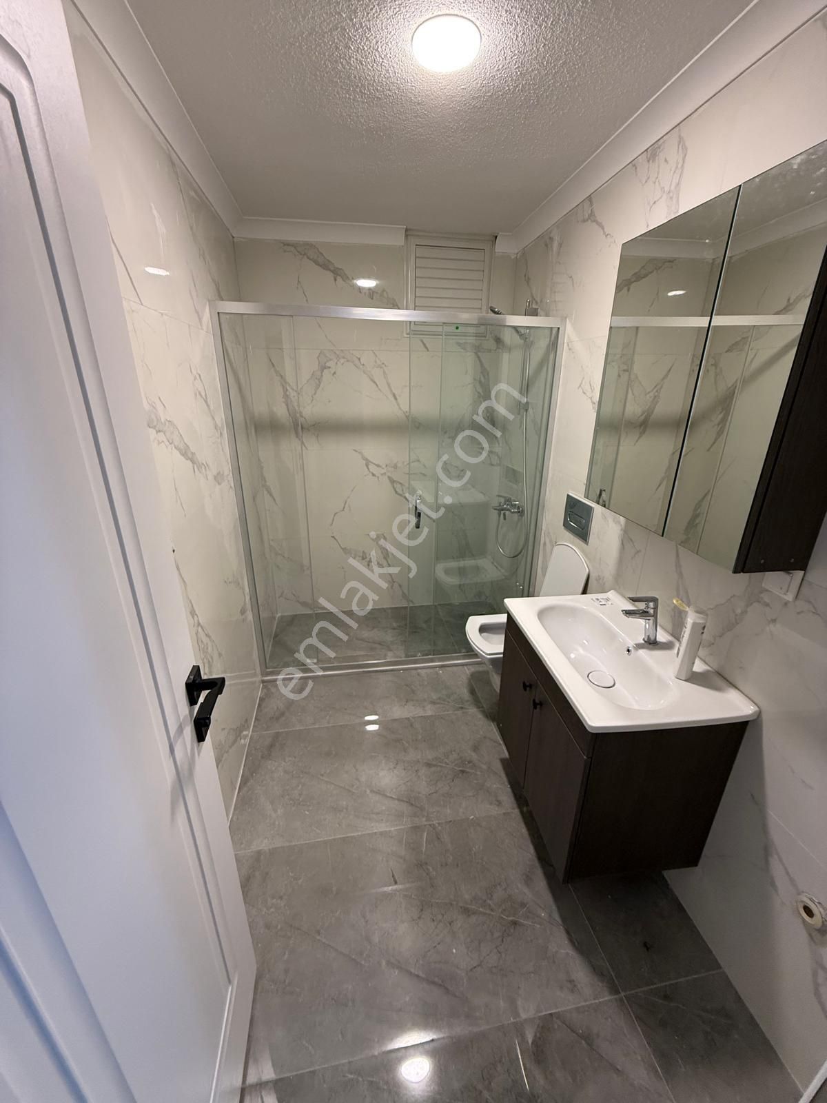 Zeytinburnu Beştelsiz Mahallesinde 130m2 3+1 Kiralık Sıfır Daire - Görsel 22