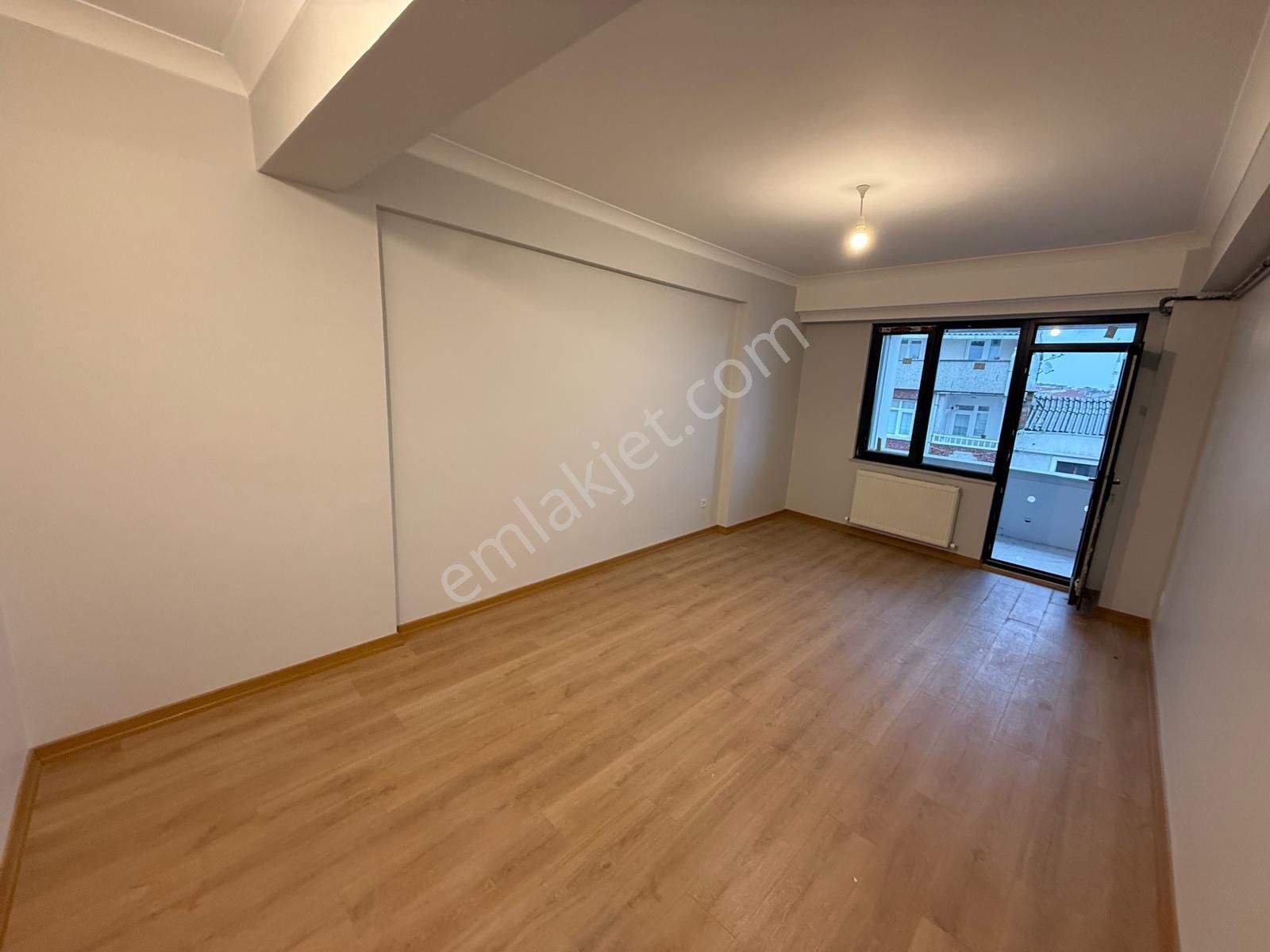 Zeytinburnu Beştelsiz Mahallesinde 130m2 3+1 Kiralık Sıfır Daire - Görsel 24