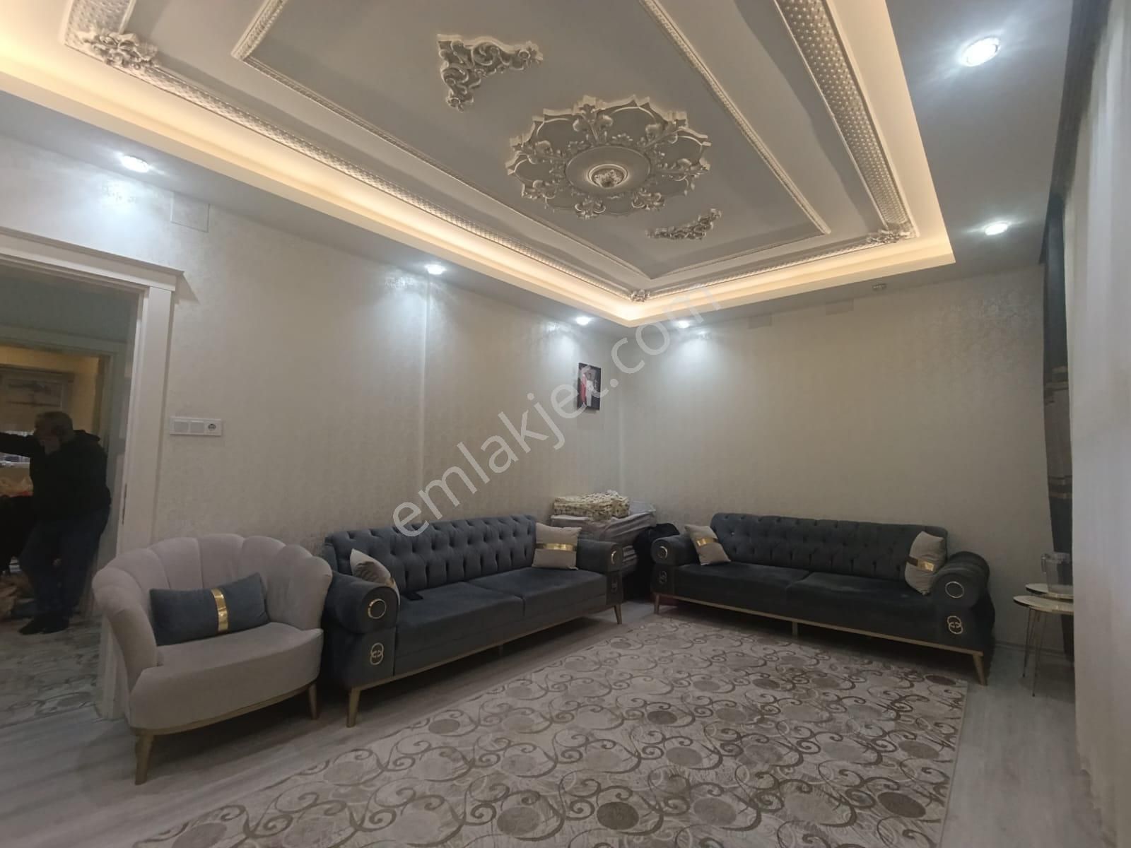 Mesken Emlakdan Deniz Mah Damla Market Cv Park Karşısı 2+1 Daire