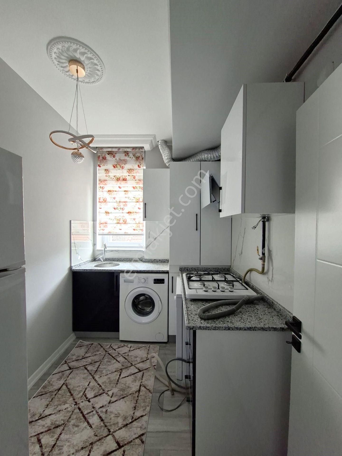 Recep Ümit'ten Şarhöyük Mahallesi Büyük Park Yakınında (sıfır) Eşyalı Kiralık 2+0 Ferah Geniş Daire