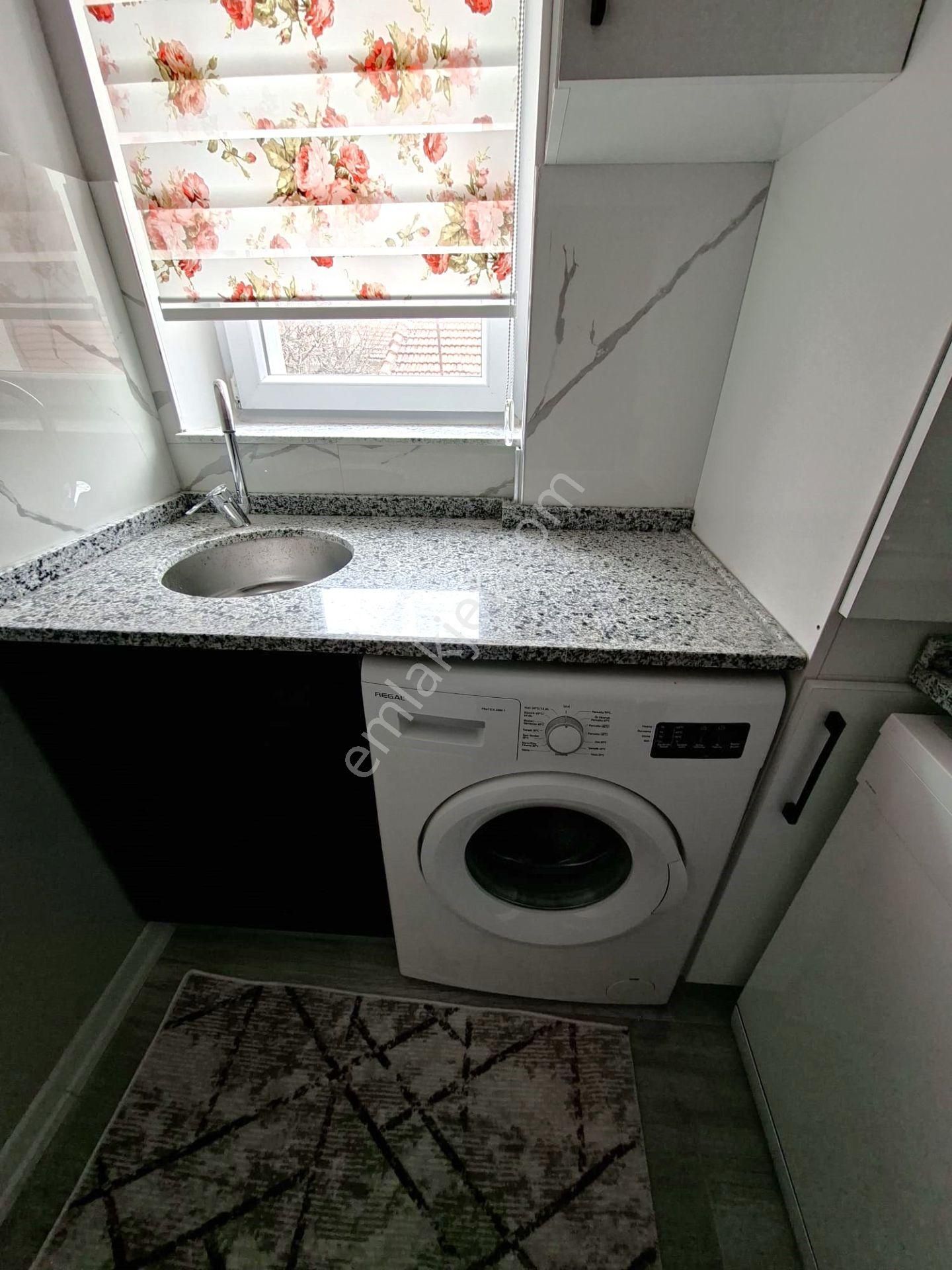 Recep Ümit'ten Şarhöyük Mahallesi Büyük Park Yakınında (sıfır) Eşyalı Kiralık 2+0 Ferah Geniş Daire - Görsel 5