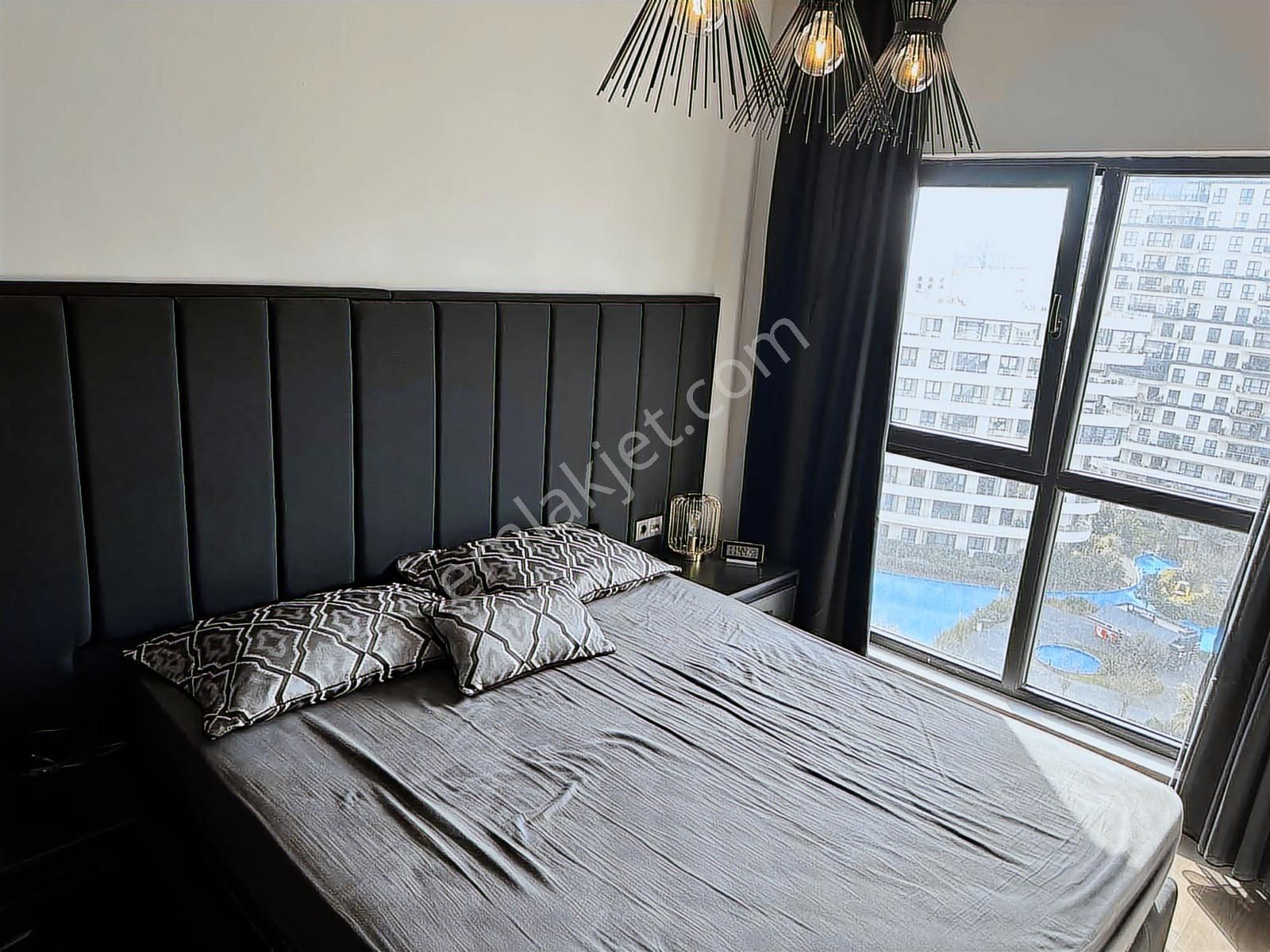 Sevcan Remax Nef Bahçelievler Tasarımlı K.mutfak Havuz&peysajmnz - Görsel 15