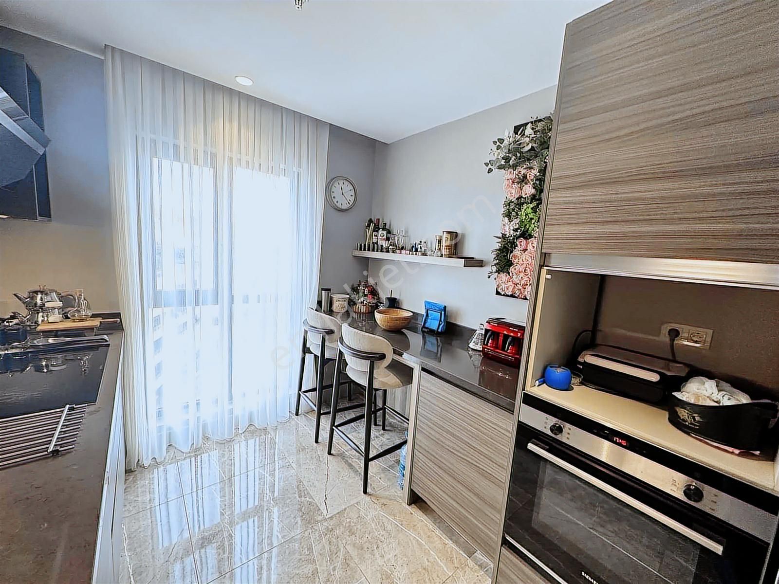 Sevcan Remax Nef Bahçelievler Tasarımlı K.mutfak Havuz&peysajmnz - Görsel 35