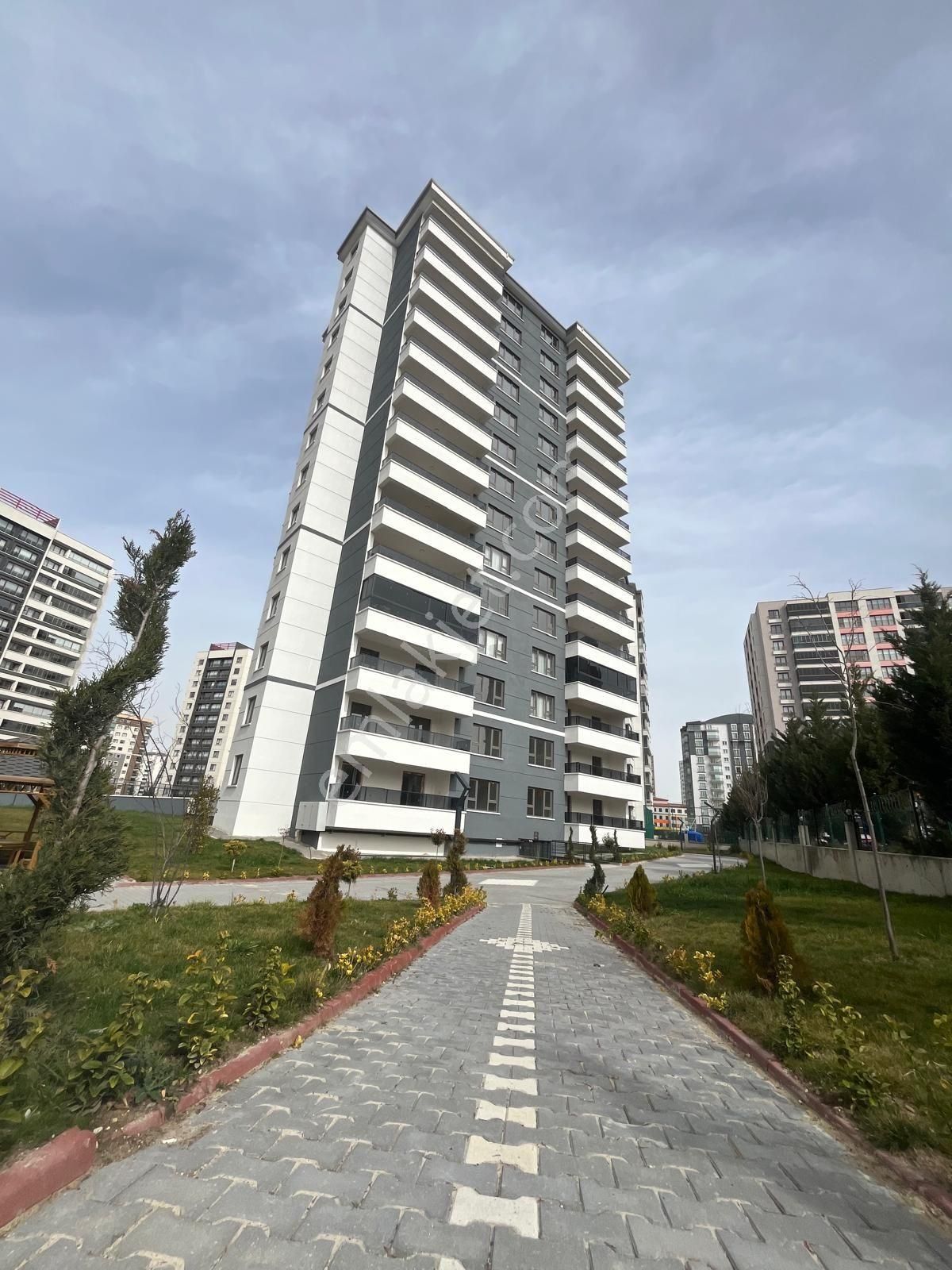 Redstone Castle Etimesgut Göksu'da Kiralık 4+1 Lüks Daire - Görsel 3