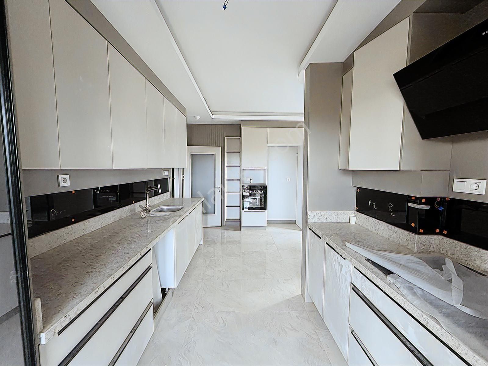 Redstone Castle Etimesgut Göksu'da Kiralık 4+1 Lüks Daire - Görsel 28
