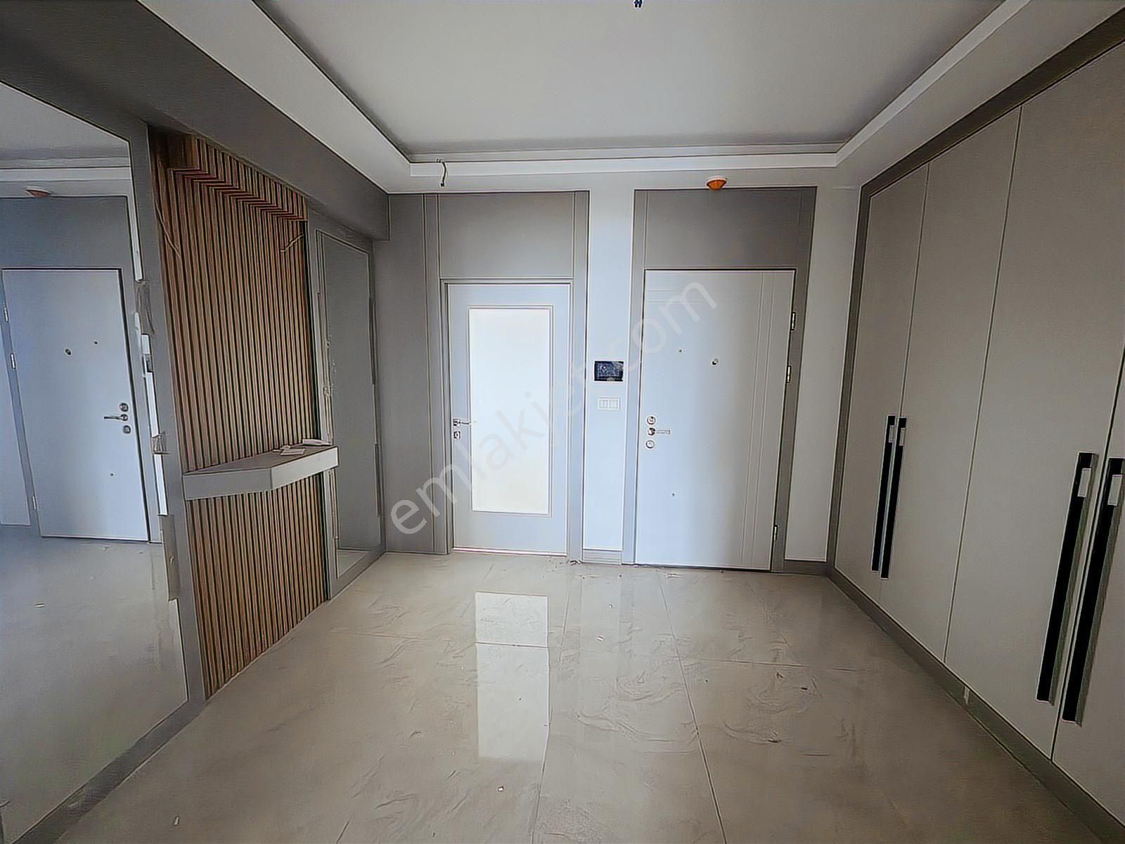 Redstone Castle Etimesgut Göksu'da Kiralık 4+1 Lüks Daire - Görsel 12