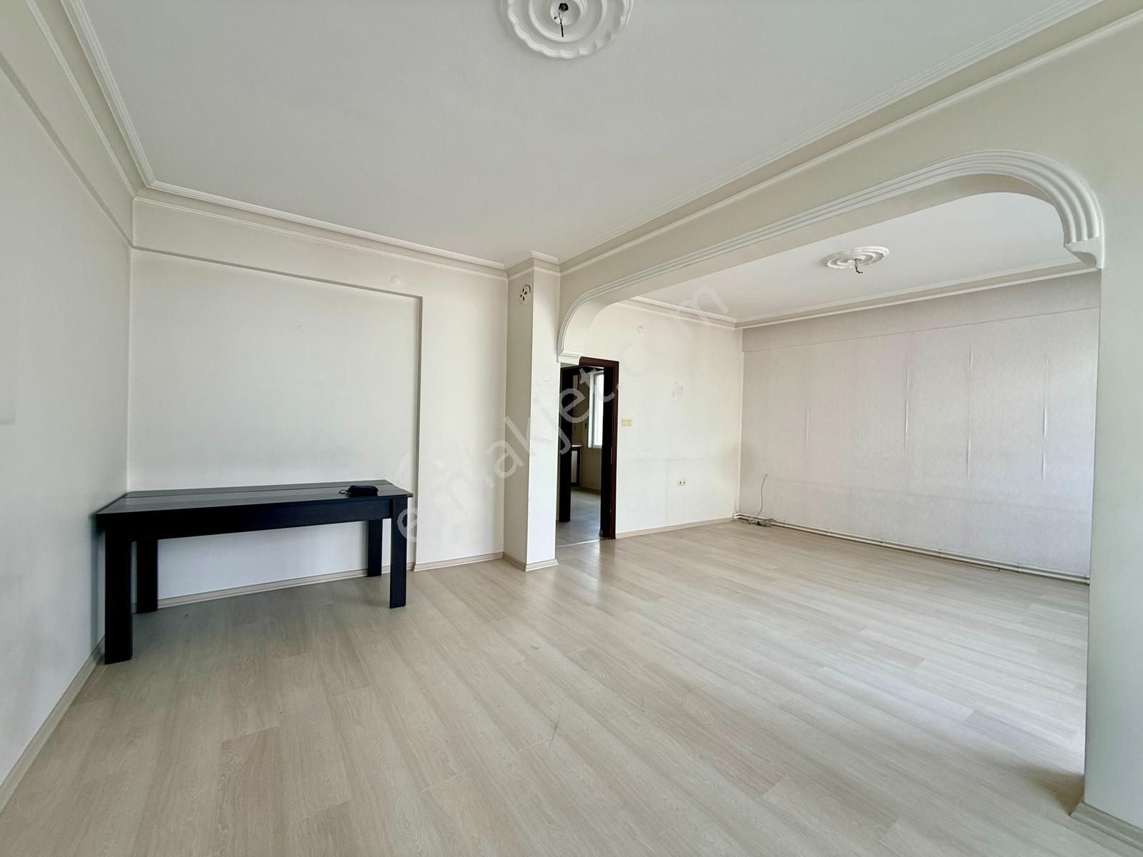 100.yıl Bulvarına Cephe Masrafsız Geniş 2+1 Satılık Daıre - Görsel 15