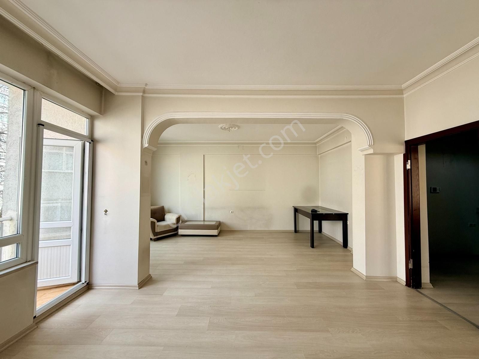 100.yıl Bulvarına Cephe Masrafsız Geniş 2+1 Satılık Daıre - Görsel 27