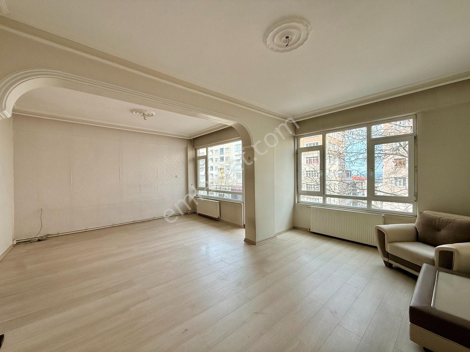 100.yıl Bulvarına Cephe Masrafsız Geniş 2+1 Satılık Daıre - Görsel 16