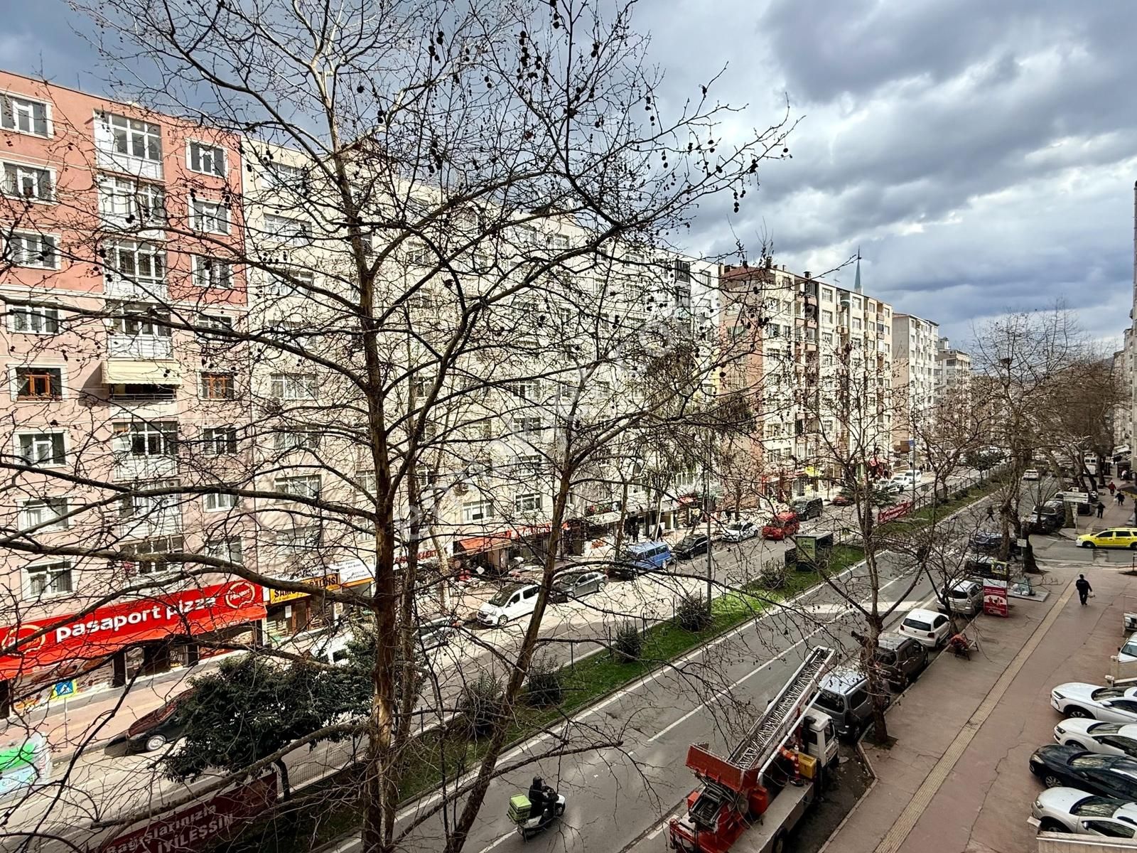 100.yıl Bulvarına Cephe Masrafsız Geniş 2+1 Satılık Daıre - Görsel 19