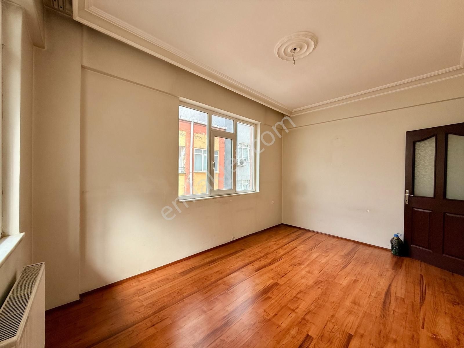 100.yıl Bulvarına Cephe Masrafsız Geniş 2+1 Satılık Daıre - Görsel 3