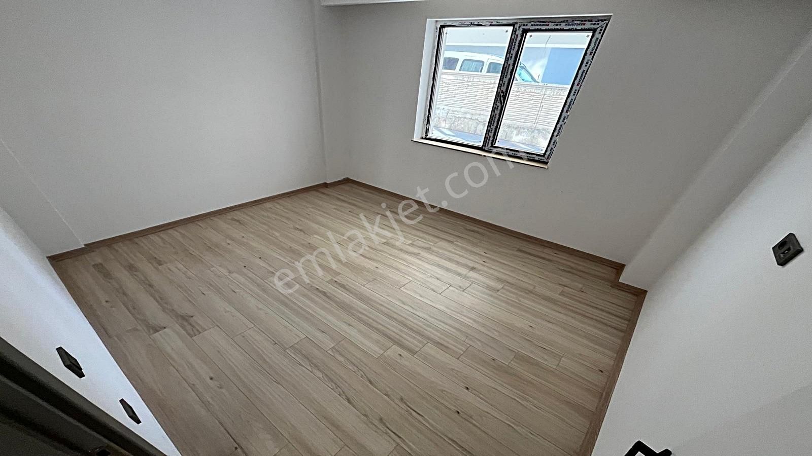Yenikent Emlak'tan Ultra Lüx Yerden Isıtma Şok Fiyat 2+1 Daire - Görsel 37