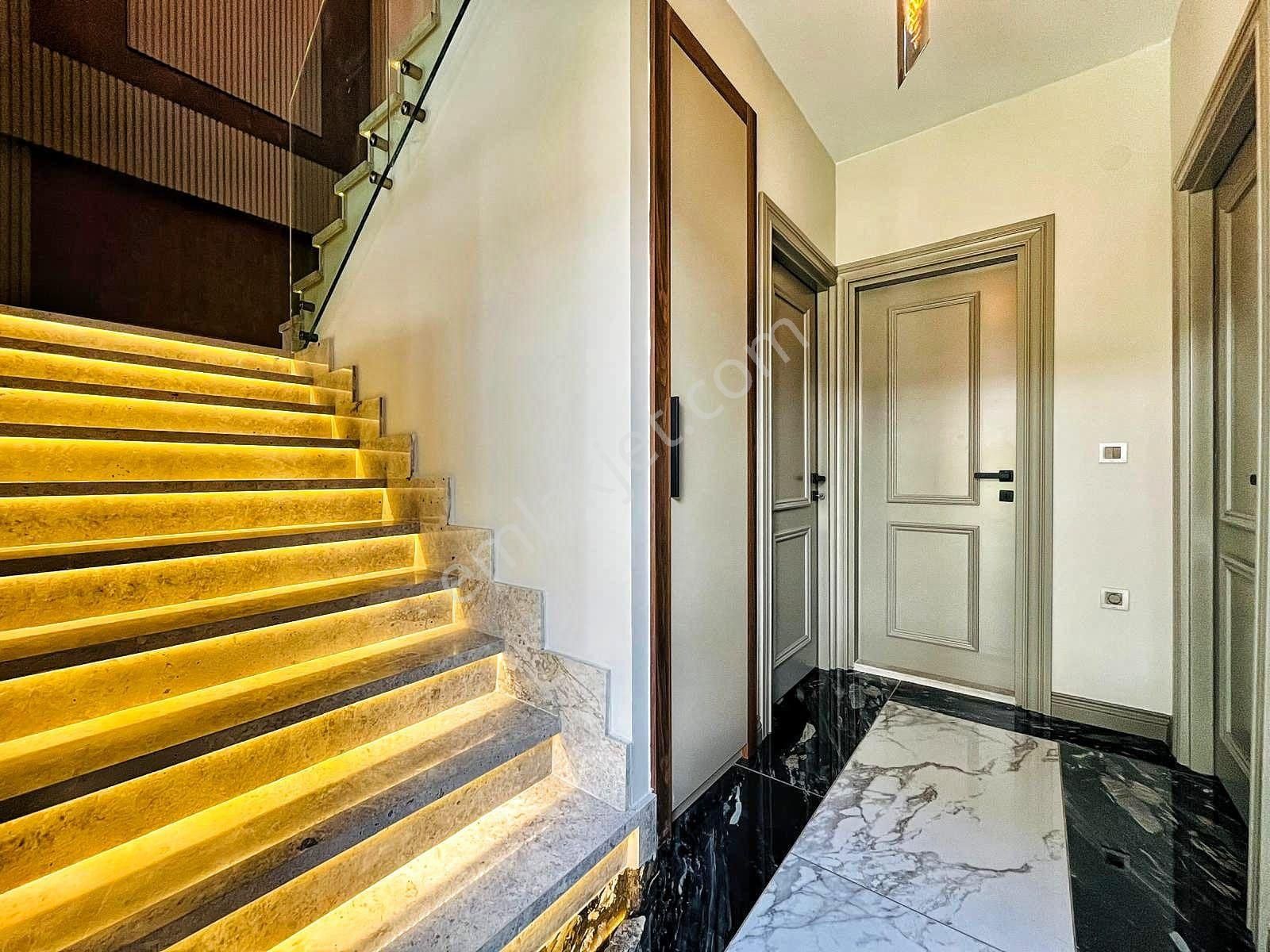 Sundera'dan Doğa İle İç İçe Lüks Ve Konforlu 3+1 Müstakil Havuzlu Villa - Görsel 9