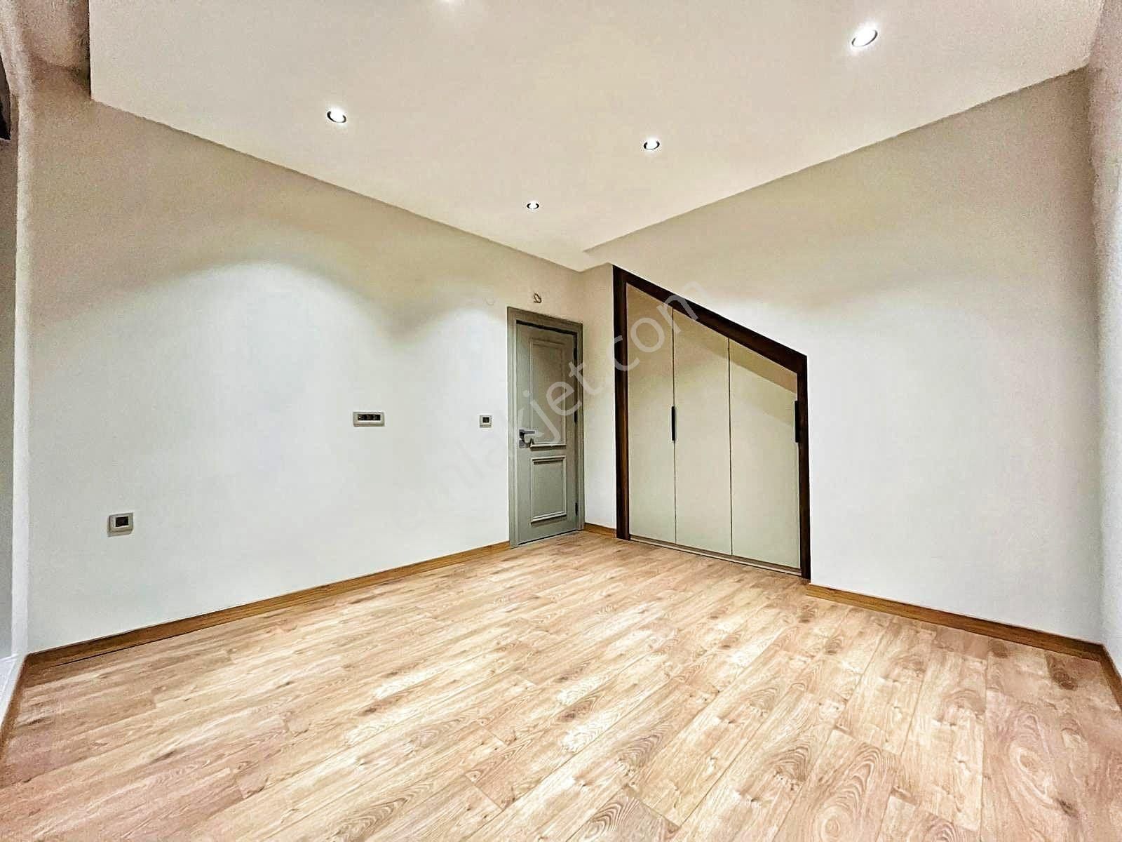 Sundera'dan Doğa İle İç İçe Lüks Ve Konforlu 3+1 Müstakil Havuzlu Villa - Görsel 26