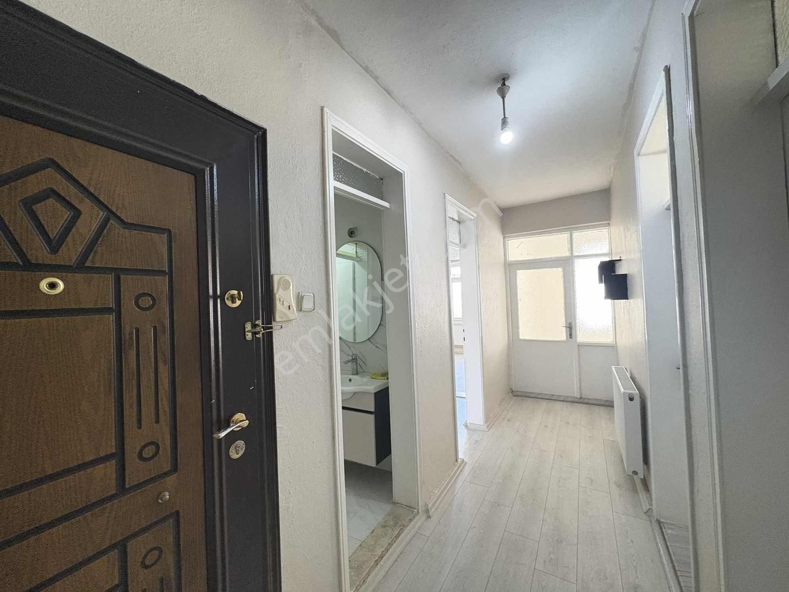 Dumlupınar Mahallesi2+1 Full Bakımlı Satılık Daire - Görsel 2