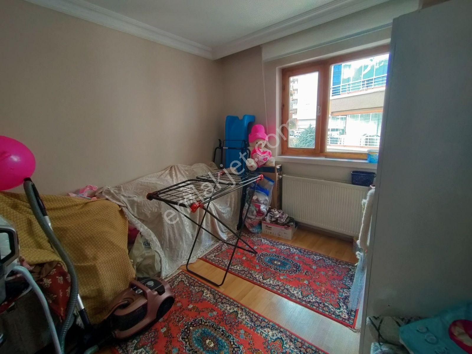 Gün Sazak Caddesi Üzeri Ara Katta Satılık Daire - Görsel 24