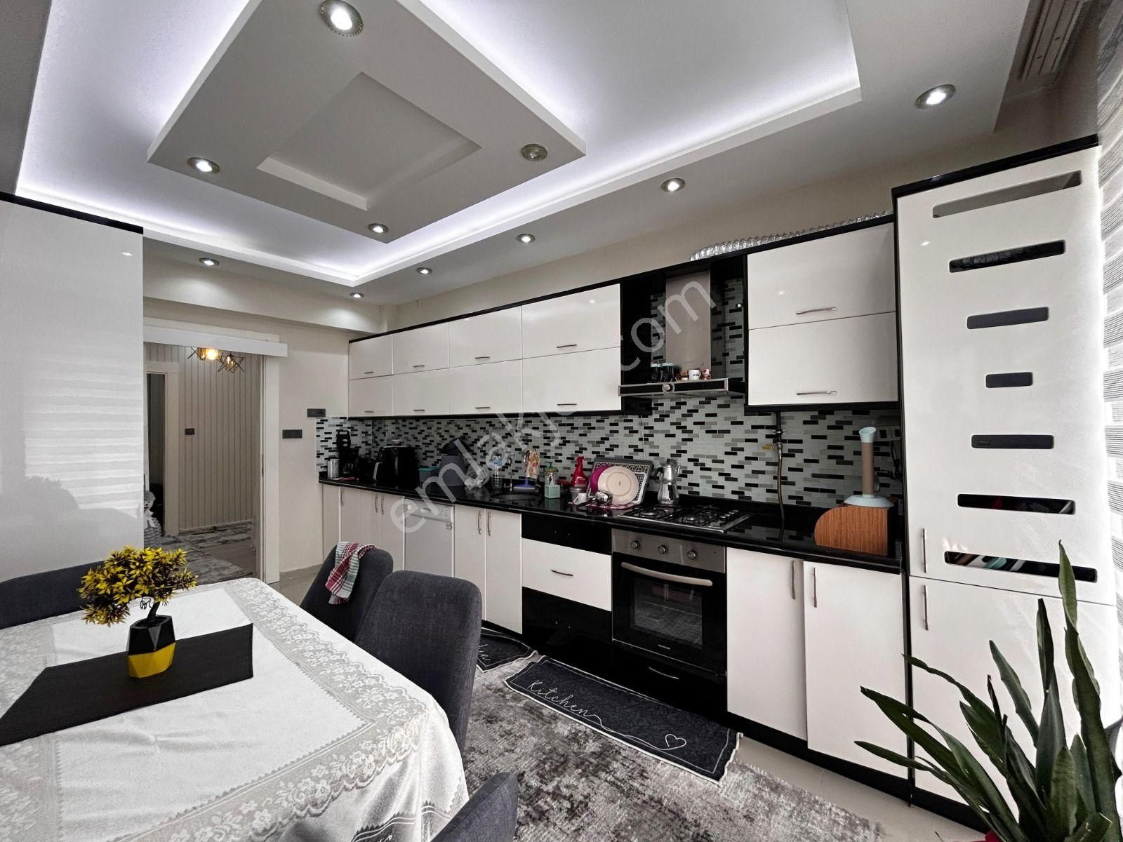 Abdülhamithan'da Değer Kazanan Bölgede Fırsat 3+1 Daire