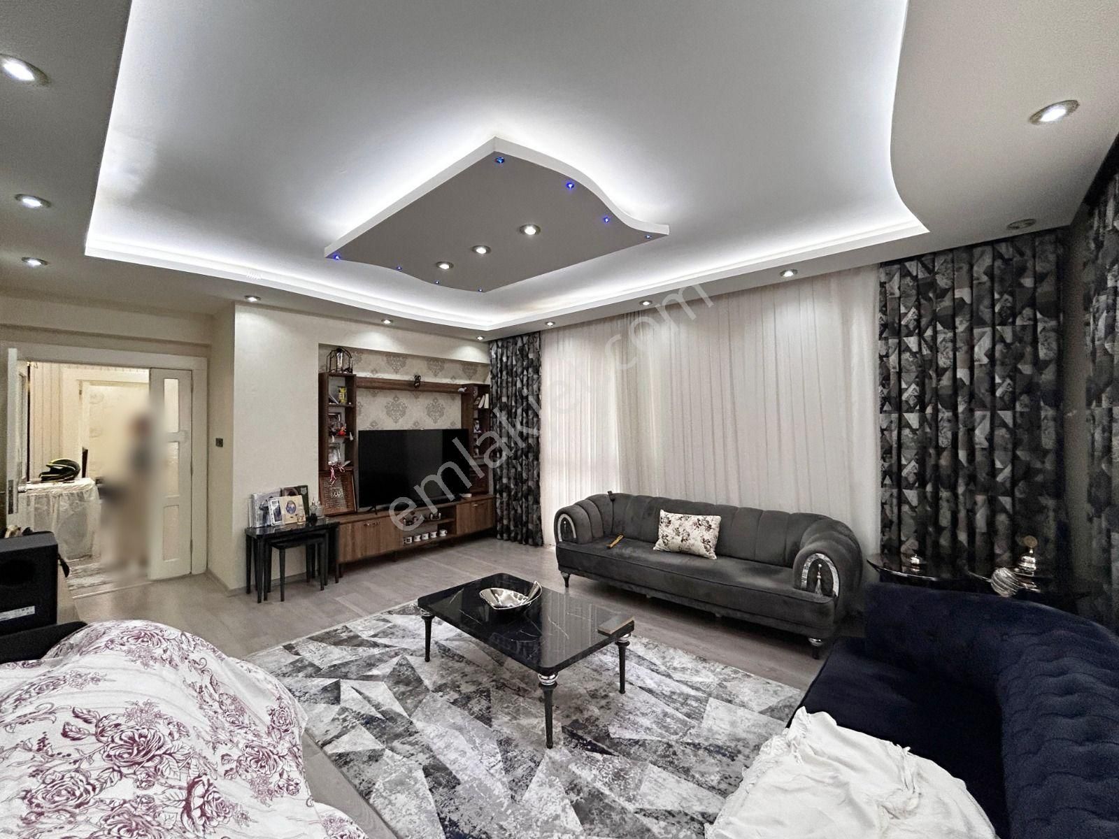 Abdülhamithan'da Değer Kazanan Bölgede Fırsat 3+1 Daire - Görsel 6