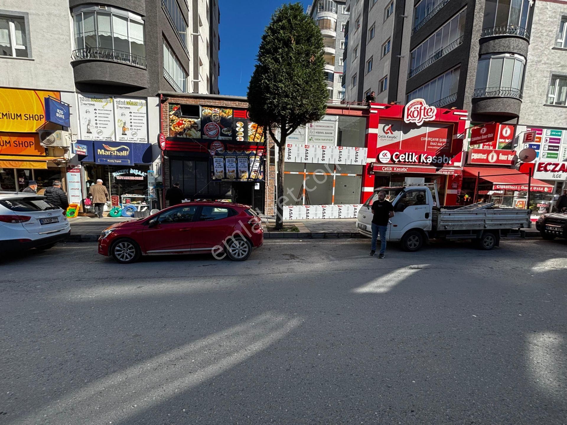 Çukurçayır'da Kiralık 157m² Dükkan - Yıllık Ödeme - Görsel 2