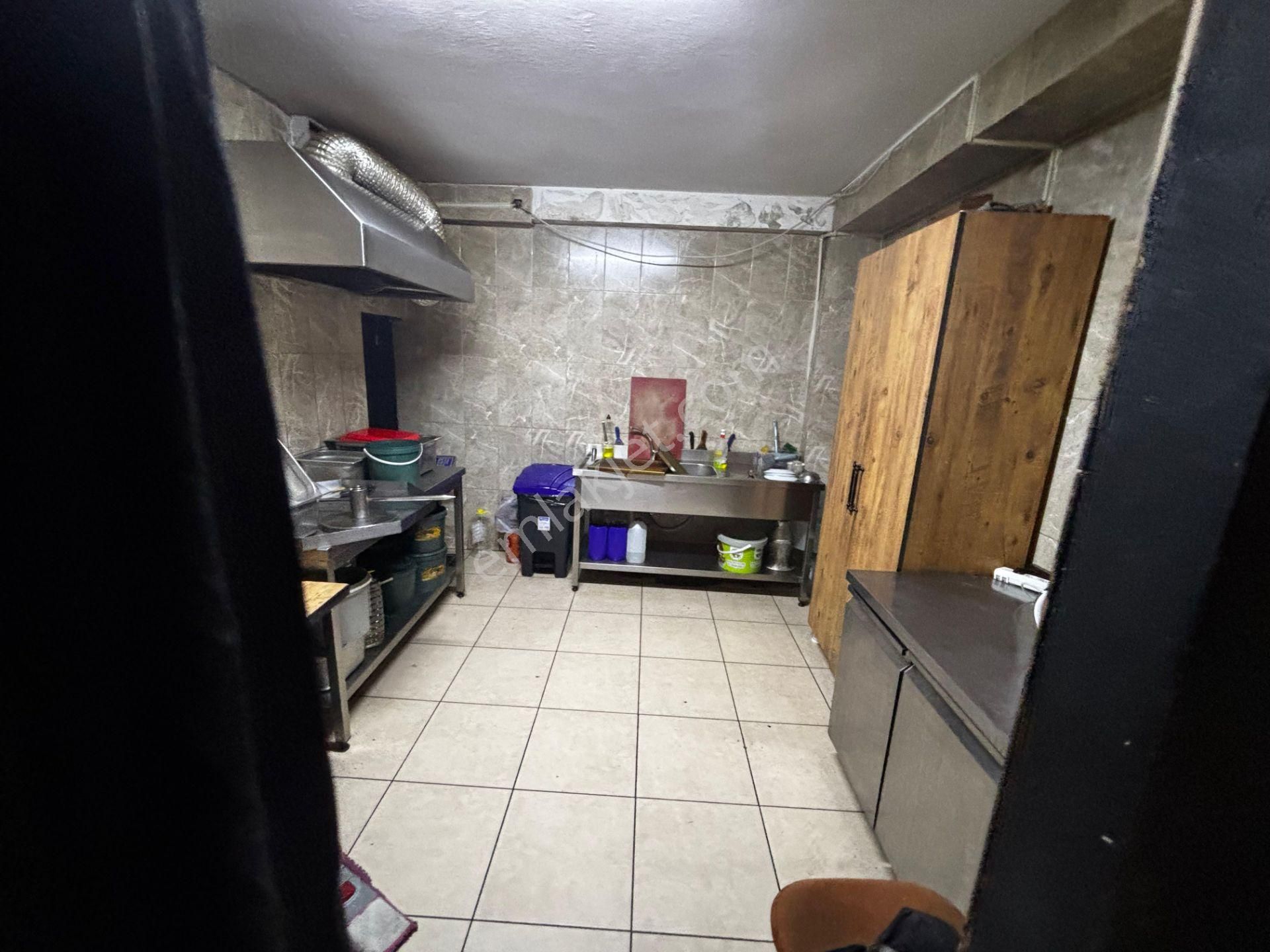 Çukurçayır'da Kiralık 157m² Dükkan - Yıllık Ödeme - Görsel 7