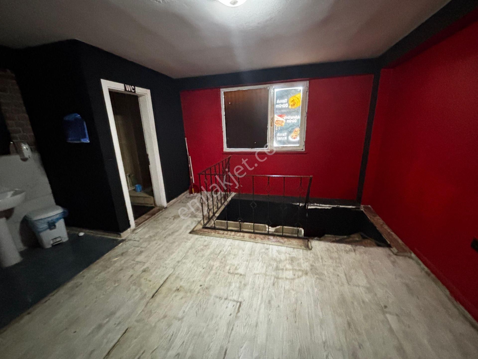 Çukurçayır'da Kiralık 157m² Dükkan - Yıllık Ödeme - Görsel 11