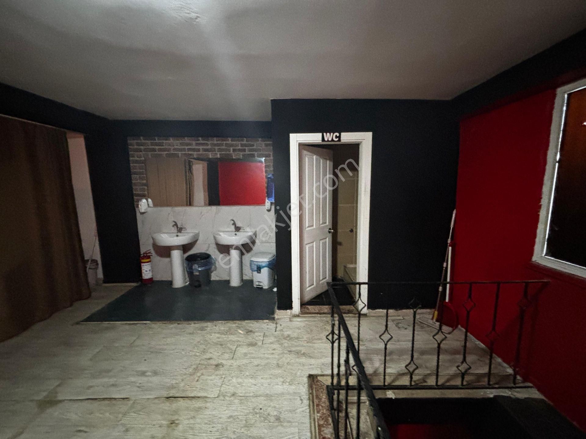 Çukurçayır'da Kiralık 157m² Dükkan - Yıllık Ödeme - Görsel 12