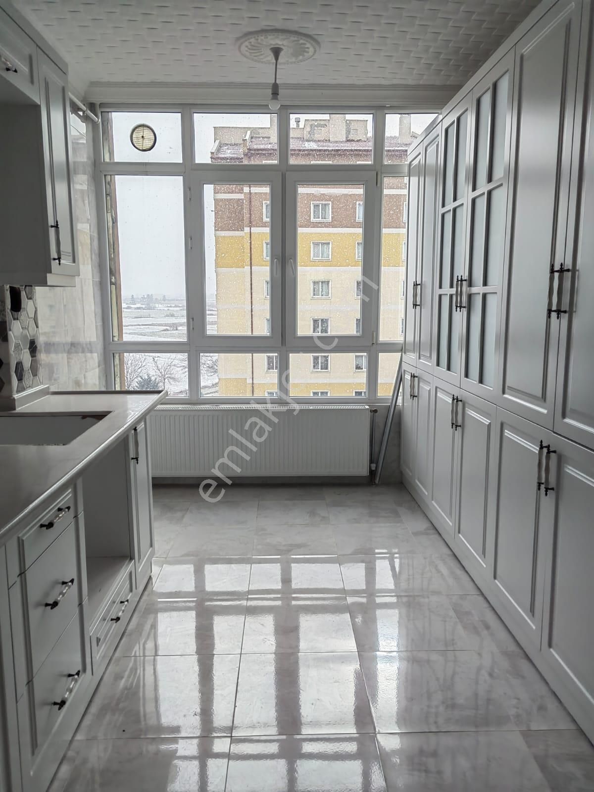 Akçay Emlak'tan Akşehir Kozağaç Tokide Asansörlü Sıfırdan Farksız Satılık Ara Kat 3+1 Daire - Görsel 26