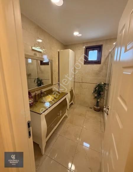 Beylikdüzü Gürpınar Mah.deniz Manzaralı Lüx Villa - Görsel 8