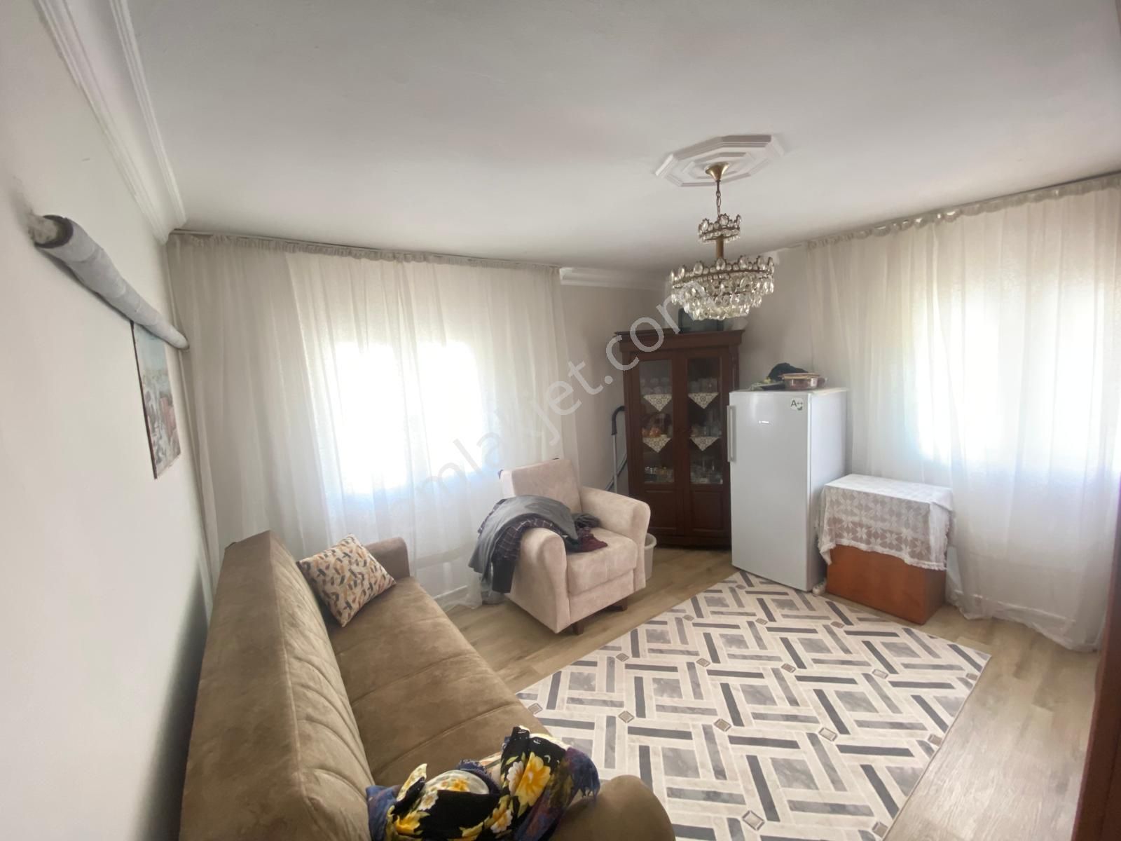 Prestij'den Halkkent'te Ayrı Mutfak Geniş Oturumlu 2+1 Daire - Görsel 9